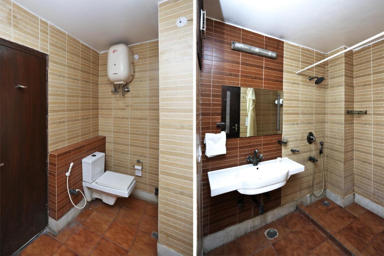 גאזיאבאד Hotel Palazzo Di Lara מראה חיצוני תמונה