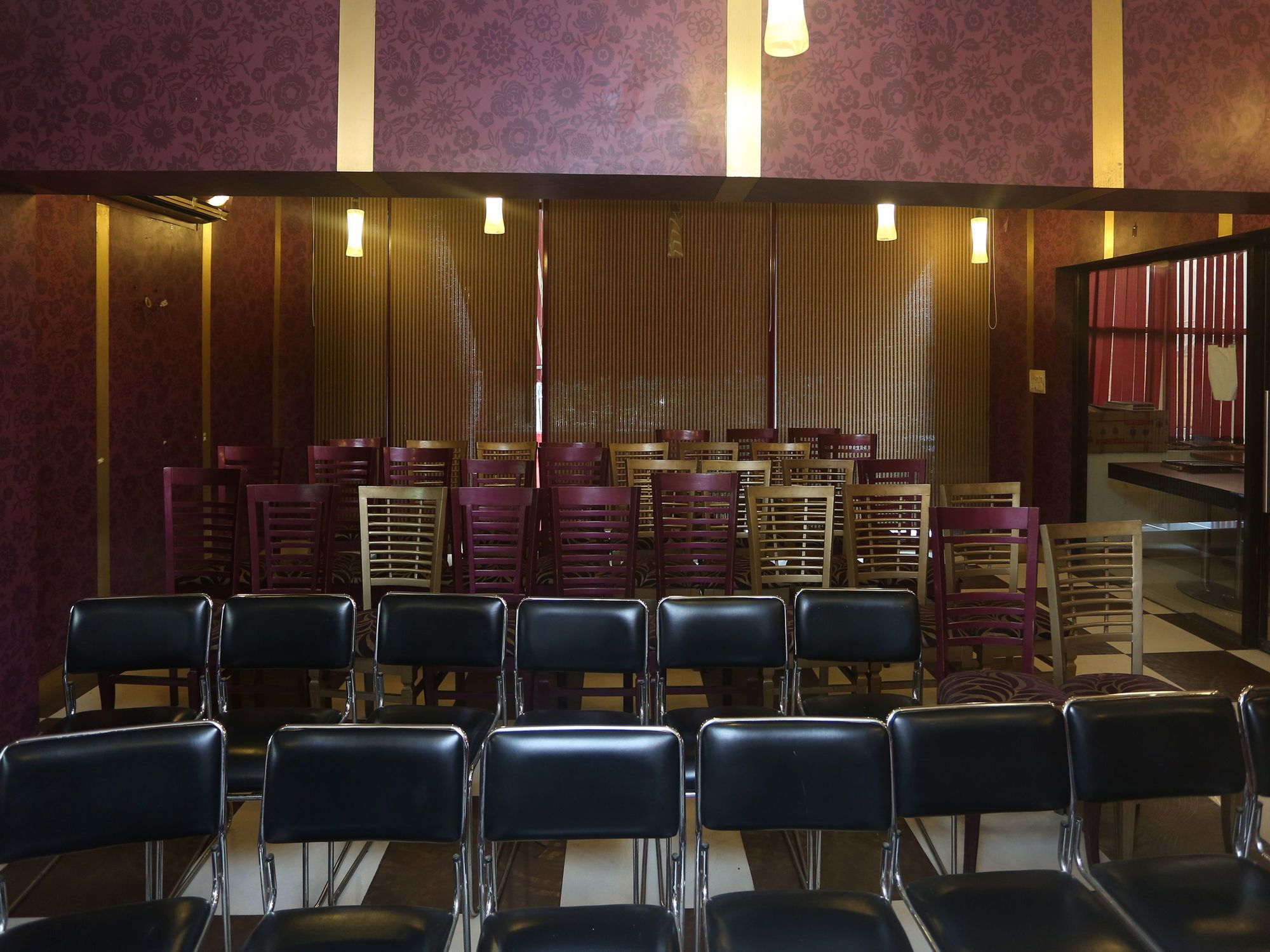 גאזיאבאד Hotel Palazzo Di Lara מראה חיצוני תמונה